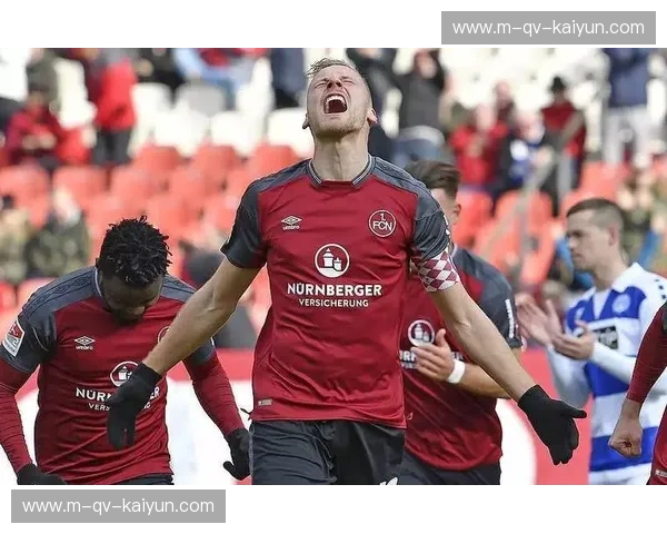 法兰克福:德甲赛场上的“老炮儿”,比勒费尔德:挑战者的不屈之魂 法兰克福:德甲赛场上的“老炮儿”,比勒费尔德:挑战者的不屈之魂